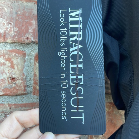 Miraclesuit Oceanus Size DD14 New With Tags color Black - Picture 5 of 11